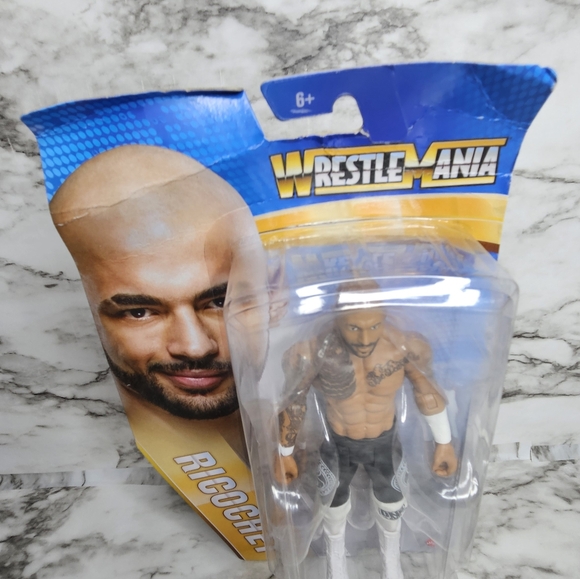New WWE WrestleMania Ricochet Wrestler Toy - Picture 4 of 11